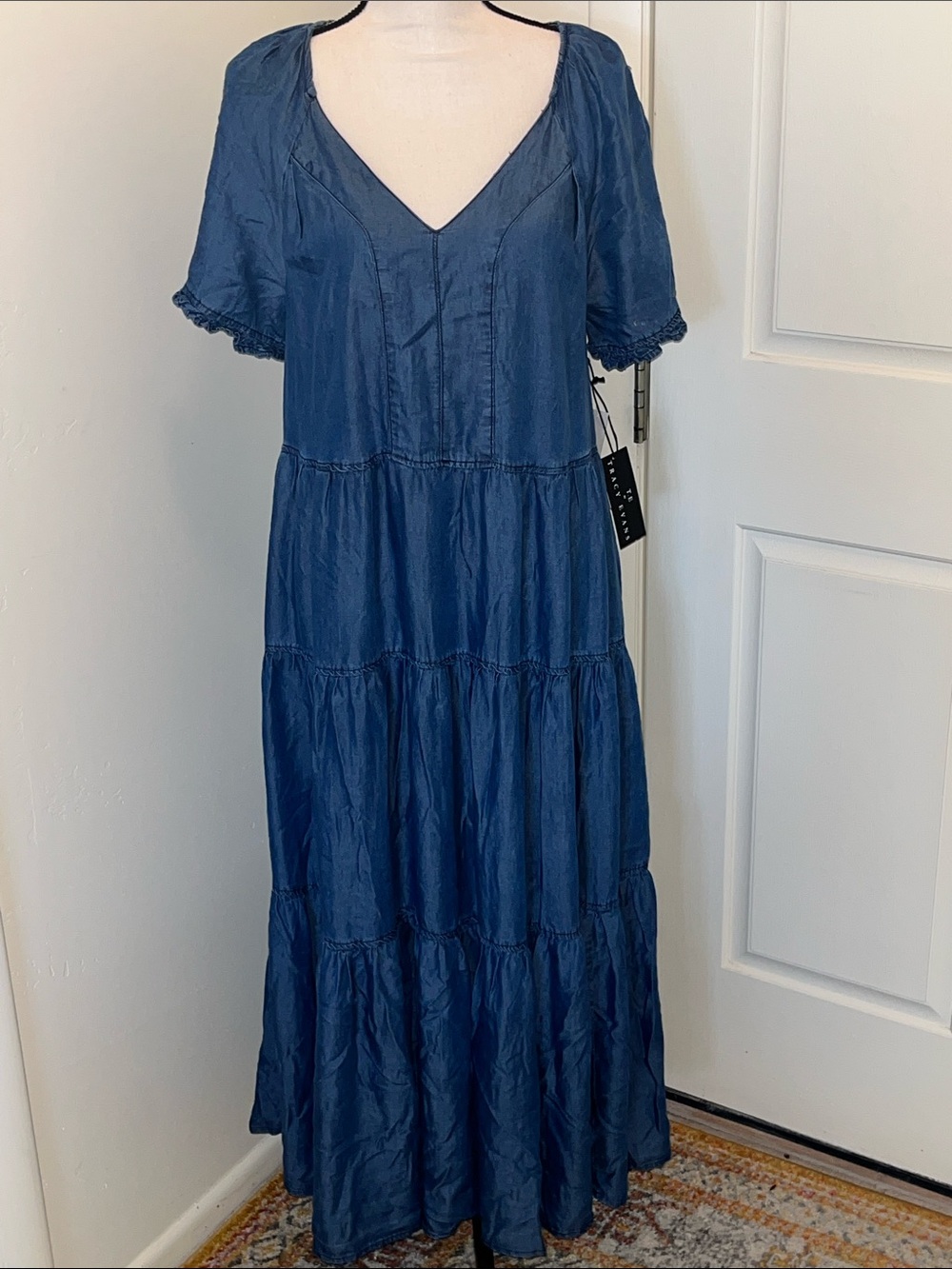 Tracy Evans Deep Blue V-Neck Tiered Maxi Dress Size L